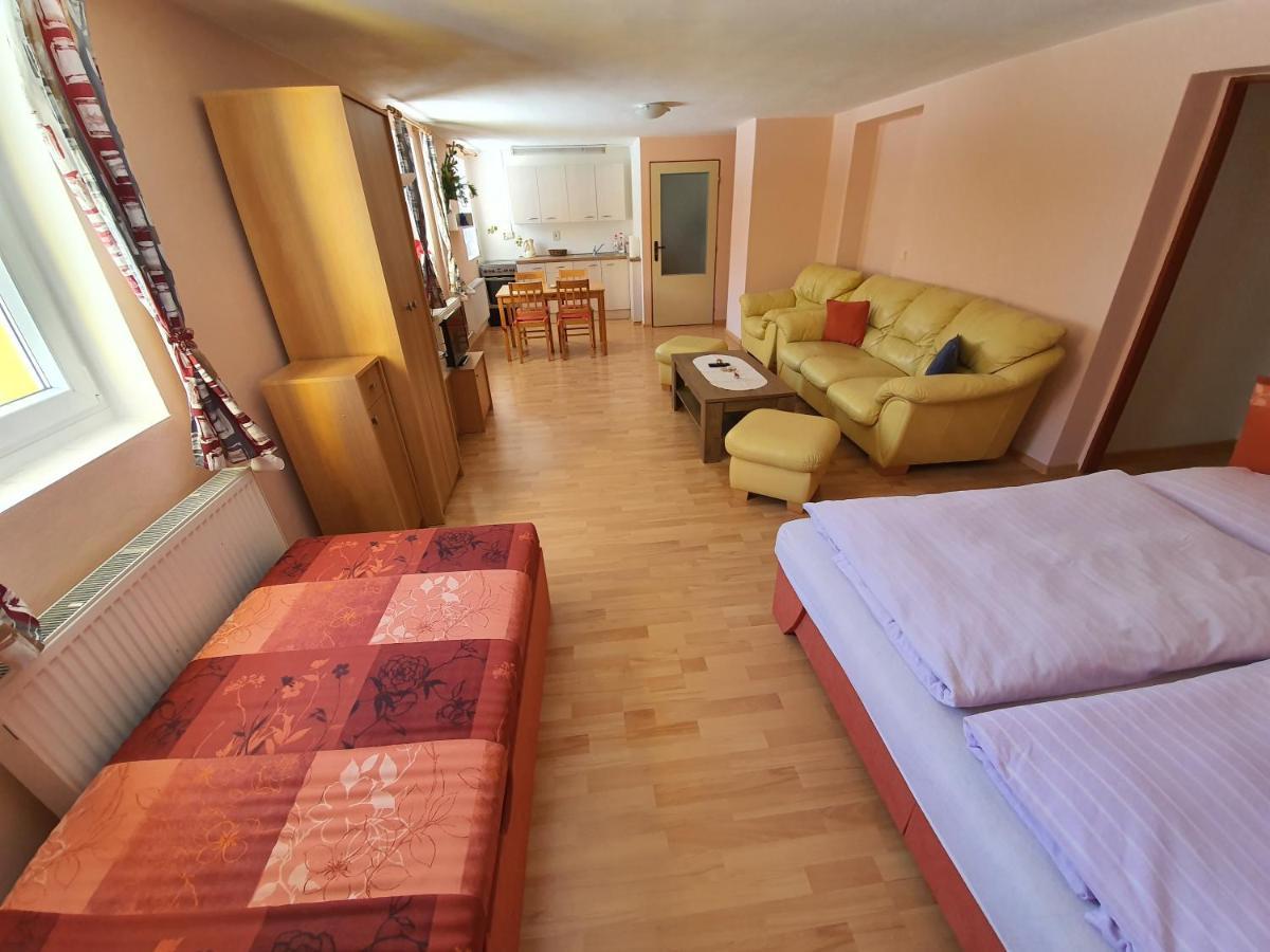 Ubytovani U Sustru Horni Marsov Exterior photo